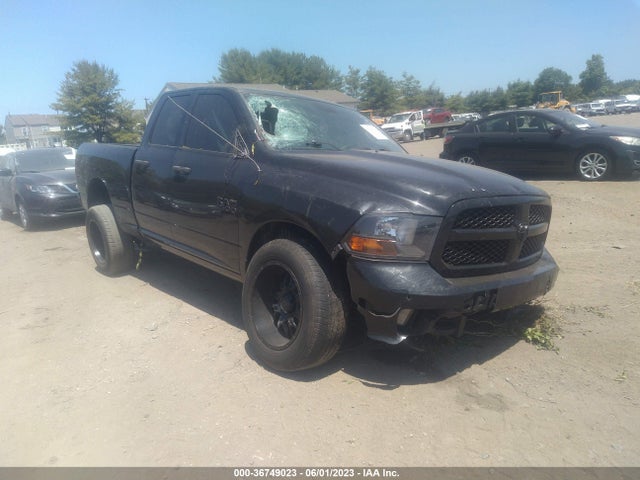 RAM 1500 Express 2017 1C6RR7FG4HS733136 main image