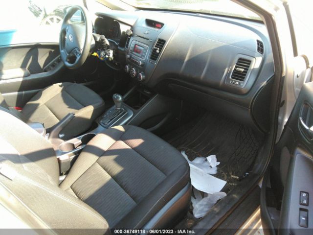 KNAFK4A67E5157613 KIA FORTE LX