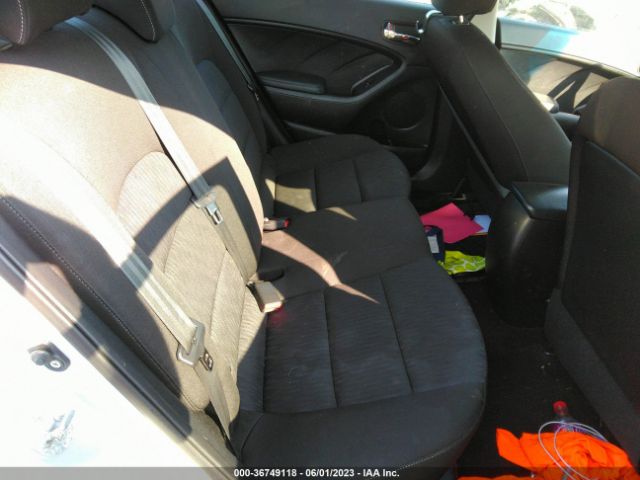 KNAFK4A67E5157613 KIA FORTE LX