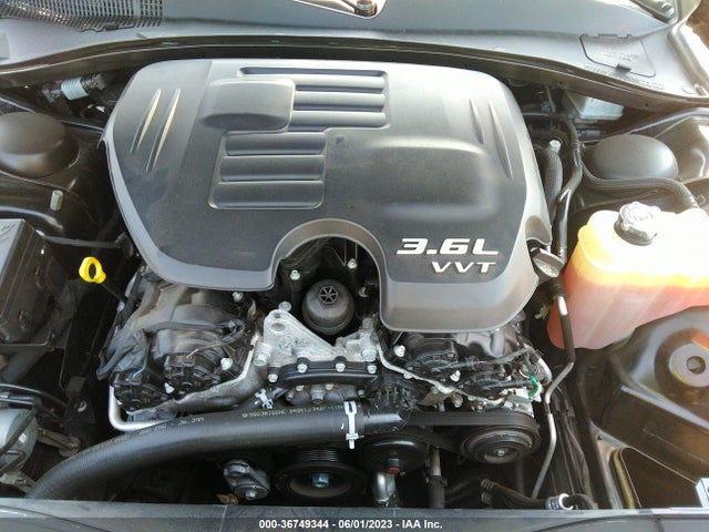 2C3CCARG0JH228950 Chrysler 300 Touring L