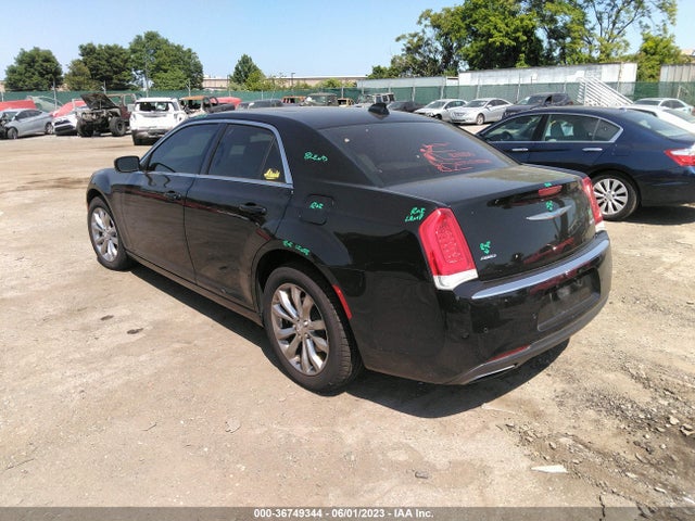 2C3CCARG0JH228950 Chrysler 300 Touring L