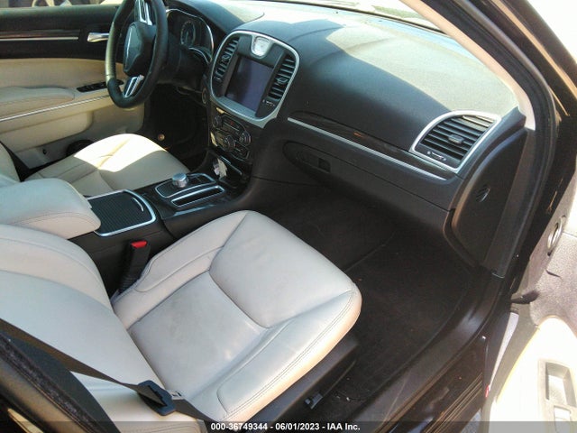 2C3CCARG0JH228950 Chrysler 300 Touring L