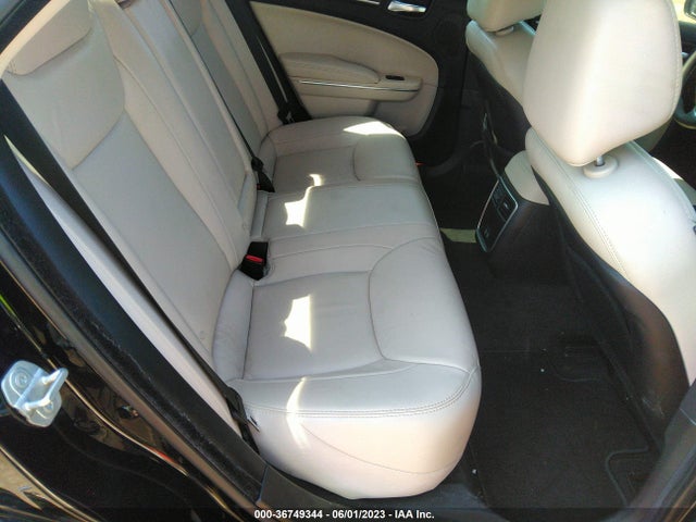 2C3CCARG0JH228950 Chrysler 300 Touring L