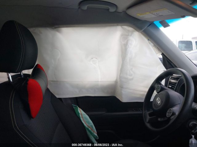 KNDJP3A56E7076848 KIA SOUL +