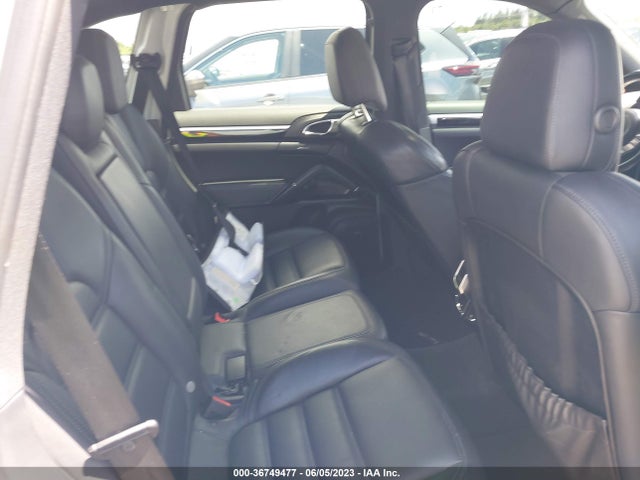 2016 Porsche Cayenne, VIN: WP1AE2A2XGLA17378