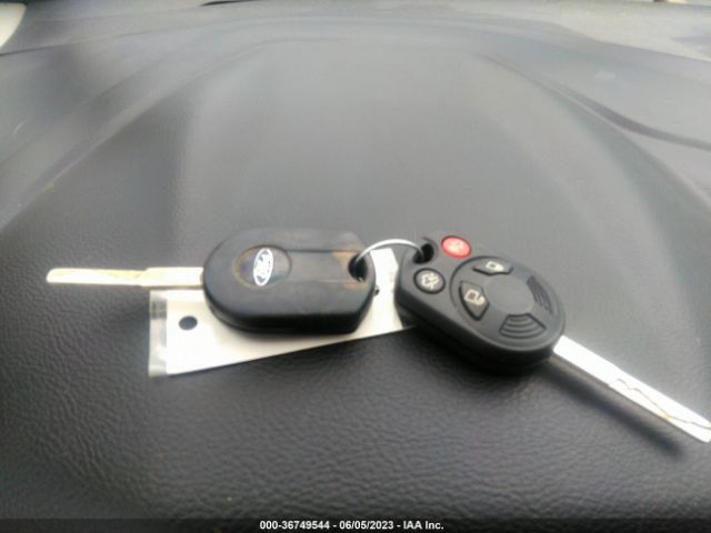 1FADP3F22FL300031 Ford FOCUS SE