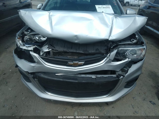 Chevrolet Sonic Premier 2018 1G1JF5SB5J4134231 Image 6