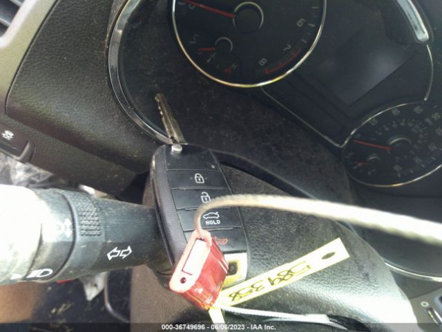 KNAFX4A61E5126276 KIA FORTE LX