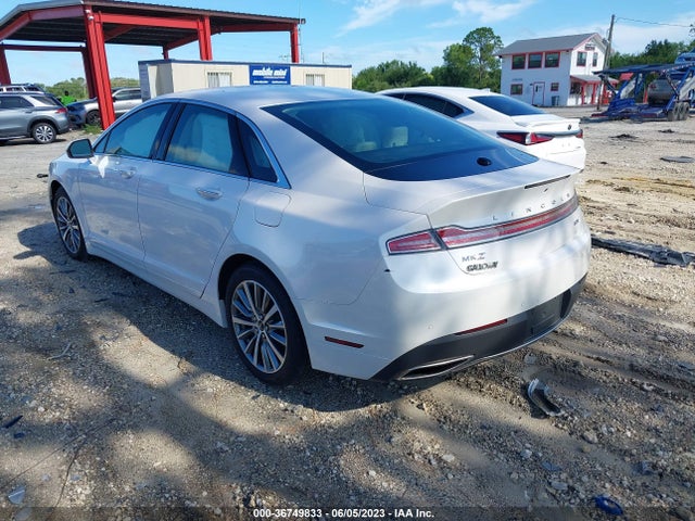 2020 Lincoln MKZ, VIN: 3LN6L5A9XLR614131