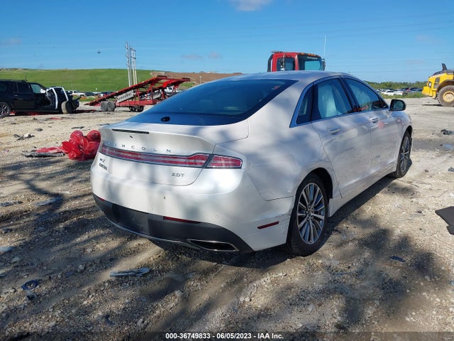 2020 Lincoln MKZ, VIN: 3LN6L5A9XLR614131