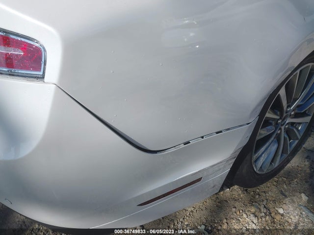 2020 Lincoln MKZ, VIN: 3LN6L5A9XLR614131