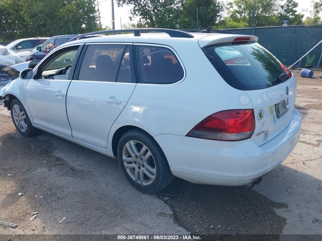 3VWPL7AJ2EM619965 Volkswagen Jetta Sportwagen Tdi