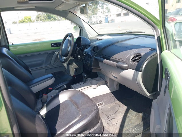 1999 VOLKSWAGEN NEW BEETLE GLS VIN: 3VWCD21C3XM468301