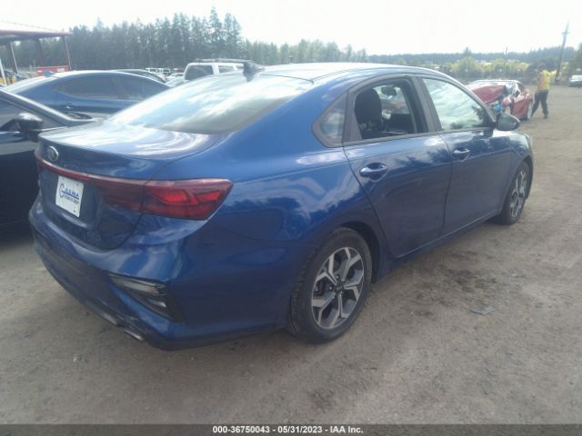 3KPF24AD8KE095902 KIA Forte Lxs