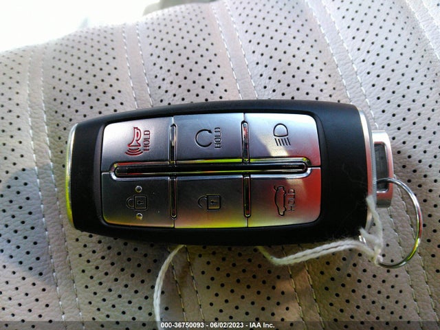 Genesis G70 2.0T 2023 KMTG34TA0PU118510 Image 3