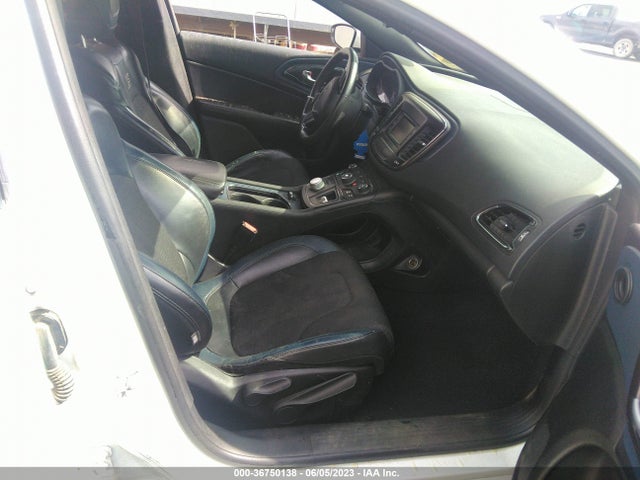 1C3CCCBB9FN747262 Chrysler 200 S