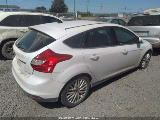 1FADP3N25EL271561 Ford Focus Titanium