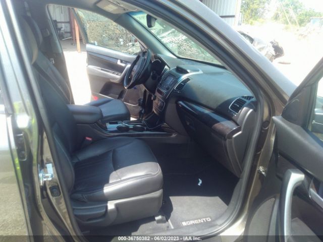 5XYKUDA73EG529217 KIA SORENTO EX