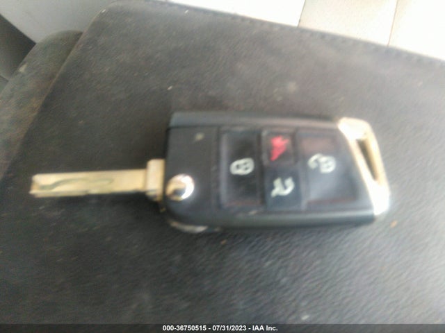 3VV3B7AX9JM129074 Volkswagen Tiguan Sel/se