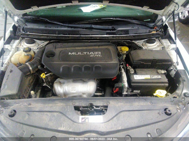 1C3CCCABXGN157137 Chrysler 200 Limited