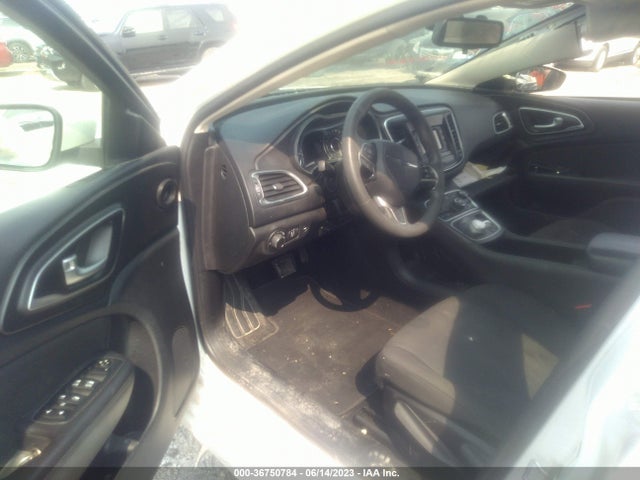 1C3CCCABXGN157137 Chrysler 200 Limited