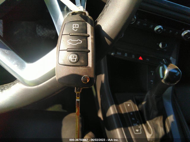 WA1DECF31M1054472 Audi Q3 S Line Premium