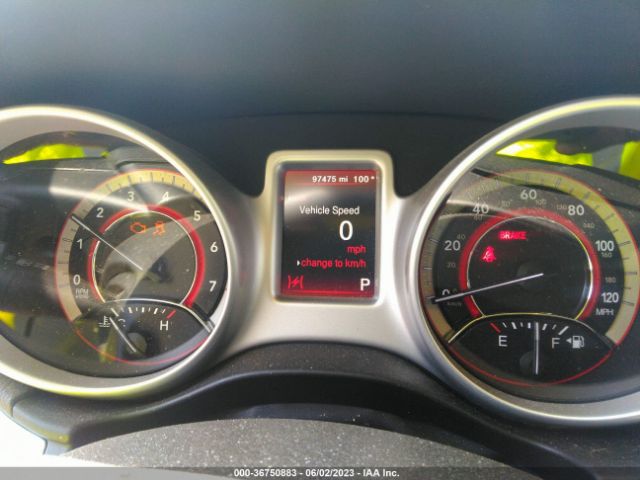 3C4PDCAB3JT195729 Dodge JOURNEY SE