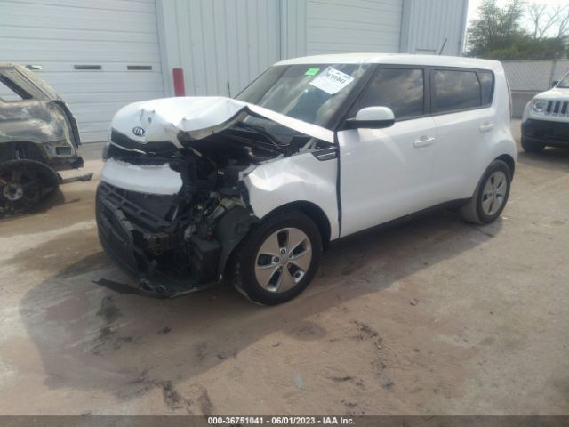 KNDJN2A28F7204675 KIA Soul Base