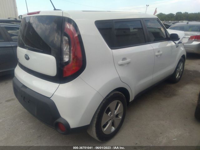KNDJN2A28F7204675 KIA Soul Base