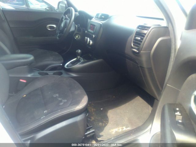 KNDJN2A28F7204675 KIA Soul Base