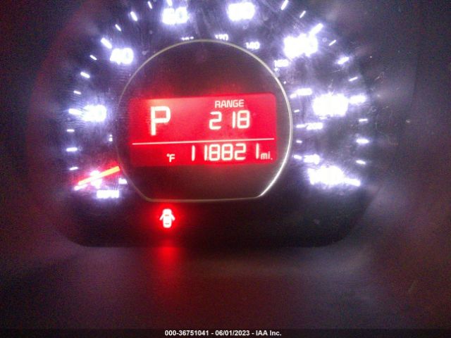 KNDJN2A28F7204675 KIA Soul Base