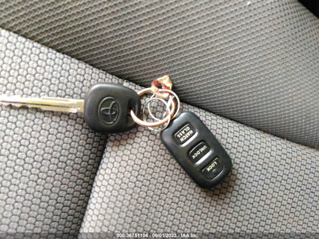 2005 TOYOTA MATRIX STD/XR VIN: 2T1LR30E85C458303