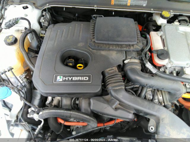 3FA6P0LU1KR124694 Ford Fusion Hybrid Se