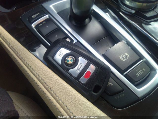 WBA5A5C56FD518989 BMW 5 Series 528i