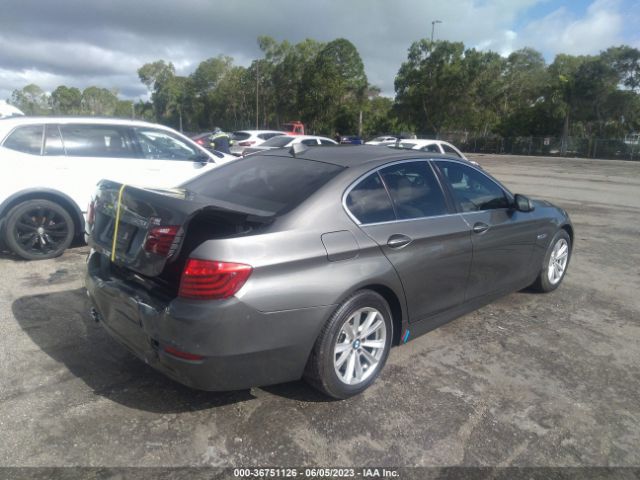WBA5A5C56FD518989 BMW 5 Series 528i