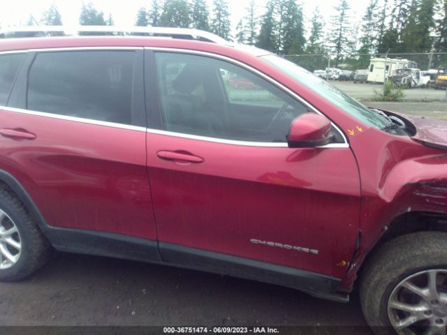 1C4PJLCB2EW126598 Jeep Cherokee Latitude