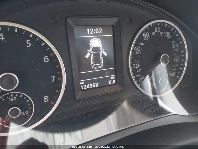 WVGAV7AX7FW506324 Volkswagen TIGUAN SE