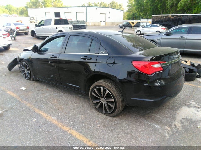 2013 CHRYSLER 200 LIMITED VIN: 1C3CCBCG8DN700273