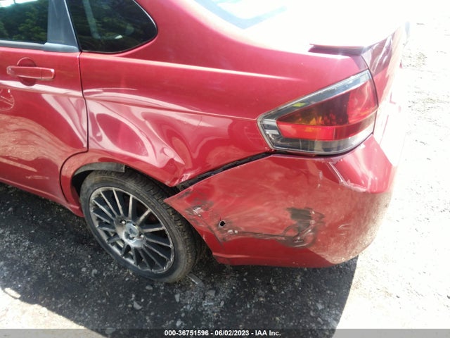 36751596 :رقم المزاد ، 1FAHP3GN4BW143217 vin ، 2011 Ford Focus Ses مزاد بيع
