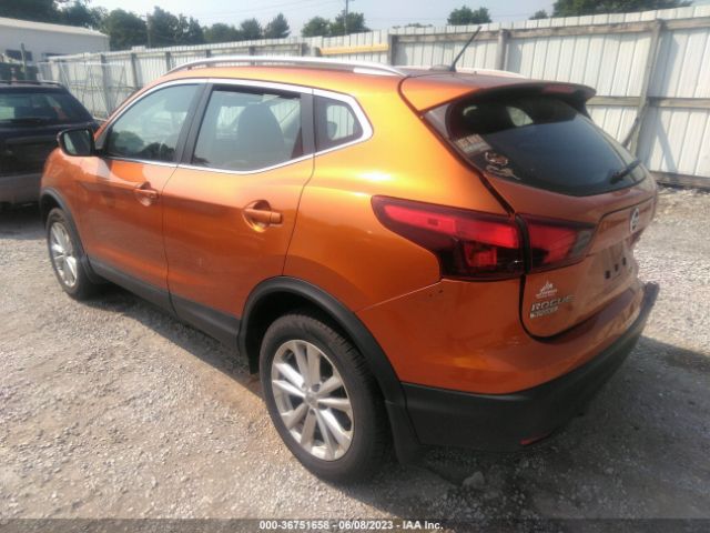 JN1BJ1CP0HW018546 Nissan Rogue Sport Sv