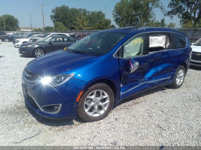 Chrysler Pacifica Limited 2020 2C4RC1GG4LR289577 Image 2