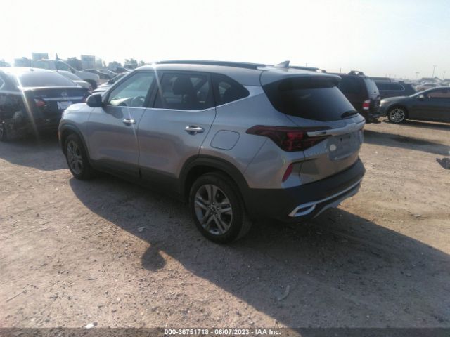 KNDEU2AAXN7238451 KIA SELTOS S