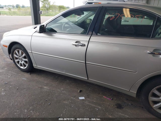 2004 LEXUS ES 330 VIN: JTHBA30G245024733