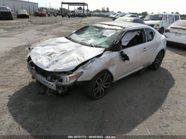 JTKJF5C78GJ016727 Scion TC