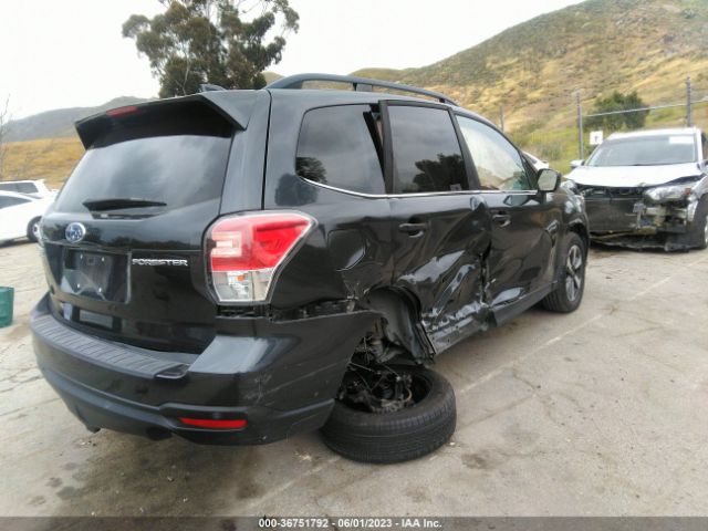 JF2SJARC5JH591567 Subaru Forester Limited