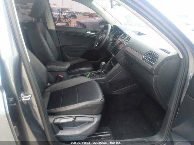 3VV3B7AX7MM107112 Volkswagen Tiguan Se/se R-line Black/sel
