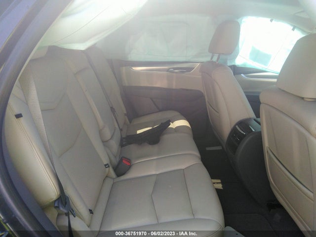 1GYKNDRS1JZ206960 Cadillac Xt5 Luxury Awd