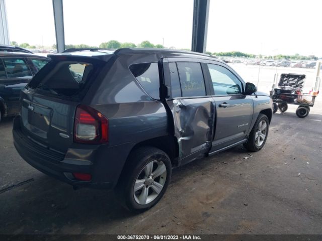 1C4NJDEBXGD594426 Jeep Compass Latitude