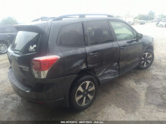 JF2SJAECXHH534765 Subaru Forester Premium