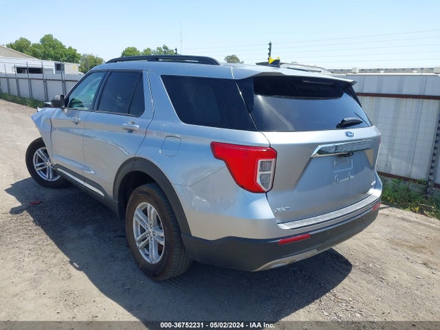 Ford EXPLORER XLT 2021 1FMSK8DH6MGA74923 Image 3